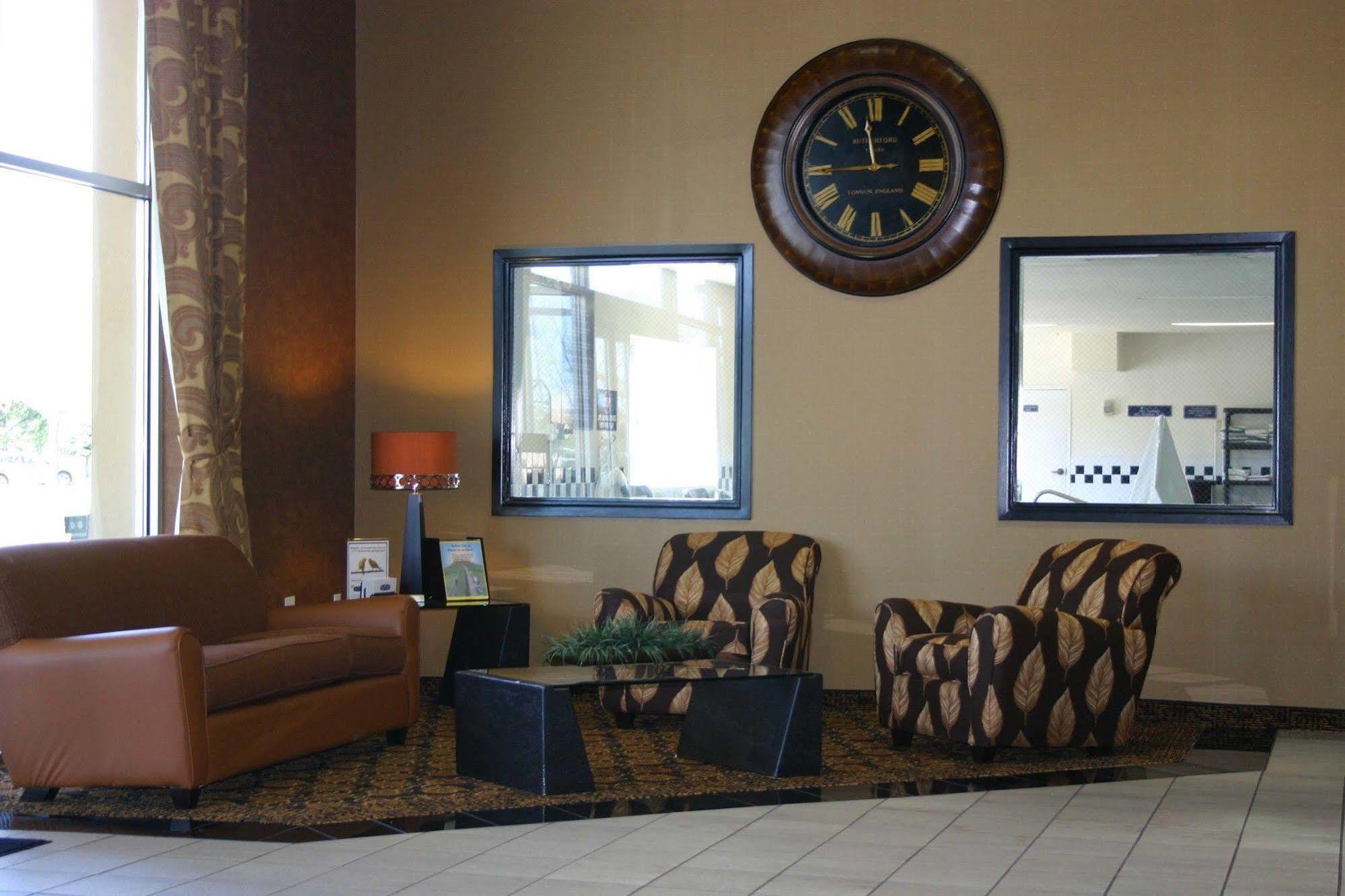 Hotel Crystal & - West Valley