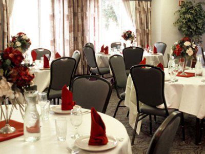 Crystal & - West Valley Hotel